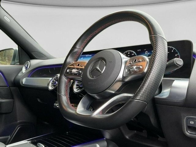 Mercedes-Benz GLB Class Glb220d Amg Line Executive Grey #3
