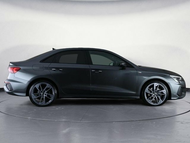 Audi A3 Tfsi 35 Edition 1 Grey #4