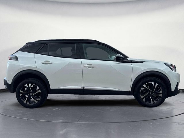 Peugeot 2008 Puretech Gt Suv White #4