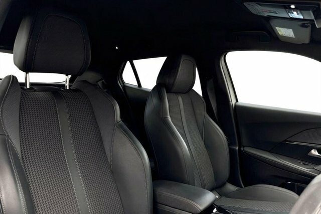 Peugeot 2008 1.2 Puretech Active Premium Grey #12