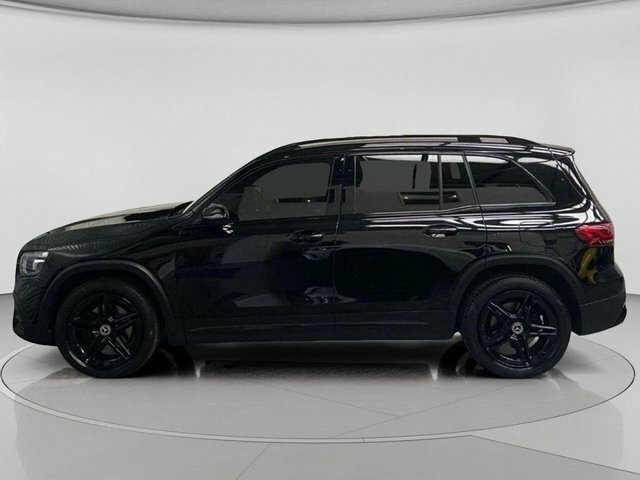 Mercedes-Benz GLB Class Glb200 Amg Line Premium Black #3