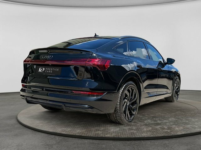 Audi E-tron Black Edition Sportback Black #2