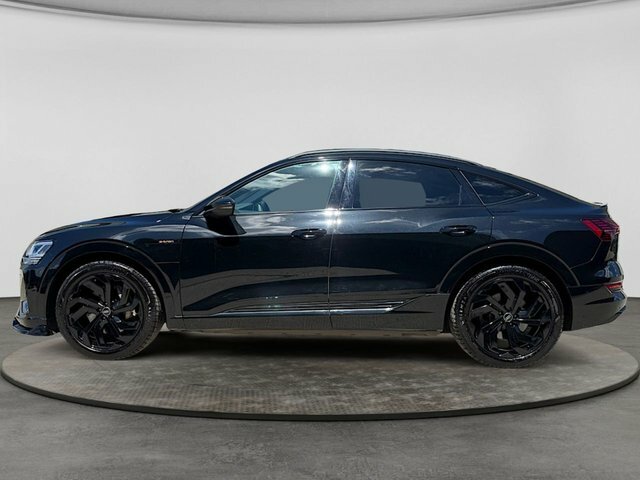 Audi E-tron Black Edition Sportback Black #6