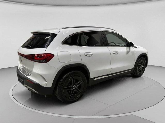 Mercedes-Benz EQA 350 66.5Kwh Amg Line White #4