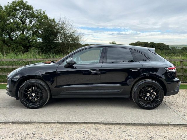 Porsche Macan Suv Pdk Black #5