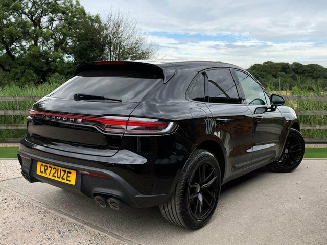 Porsche Macan Suv Pdk Black #4