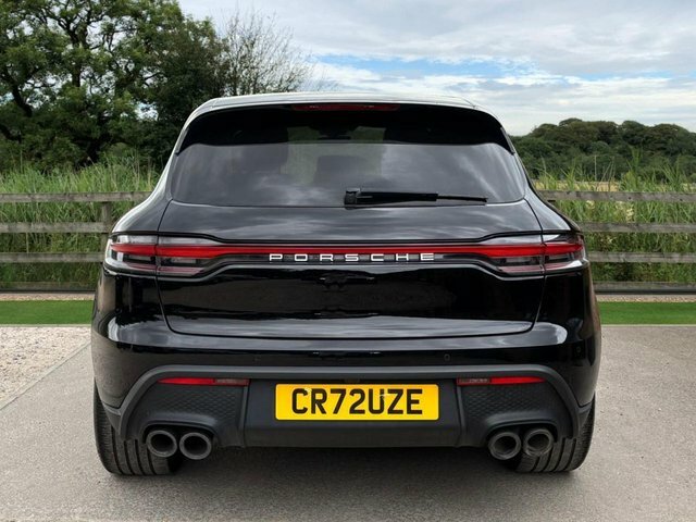 Porsche Macan Suv Pdk Black #3