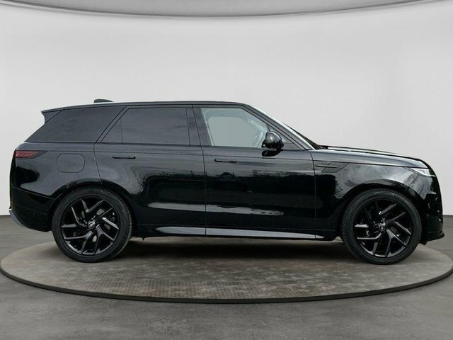 Land Rover Range Rover Sport P440e 38.2Kwh Dynamic Se Black #2