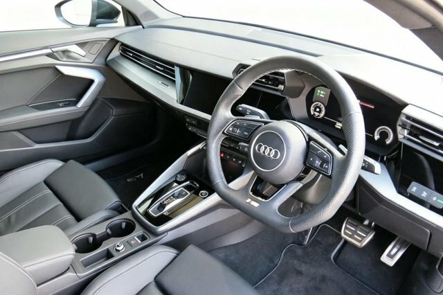 Audi A3 Tfsie S Line Sportback Black #6