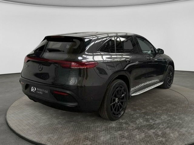 Mercedes-Benz EQC Amg Line Black #4