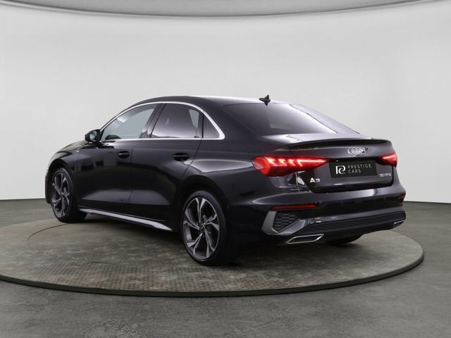 Audi A3 Tfsi 30 S Line Black #6
