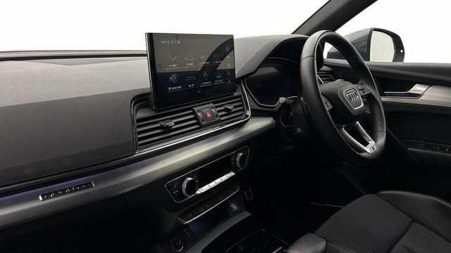 Audi Q5 Tfsi 45 S Line Grey #5