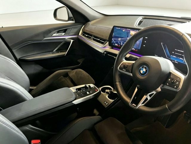 BMW iX2 230Kw Xdrive30 Shadow Edition 65Kwh Black #10