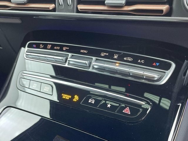 Mercedes-Benz EQC Suv Blue #10