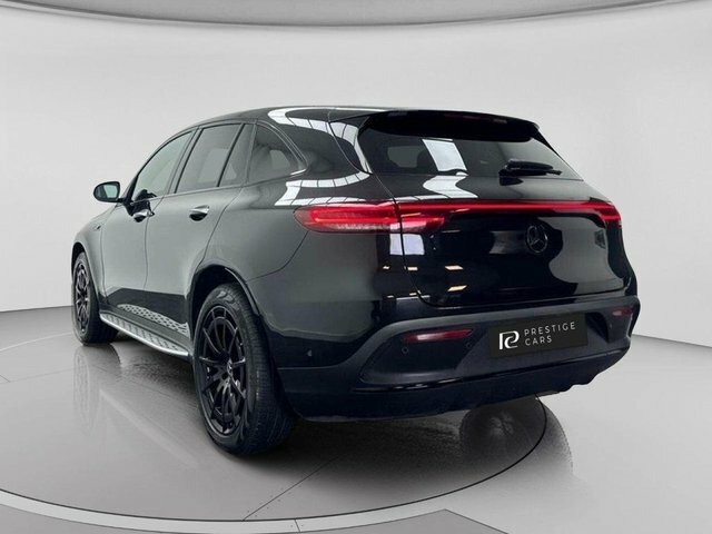 Mercedes-Benz EQC 400 80Kwh Amg Line Black #4