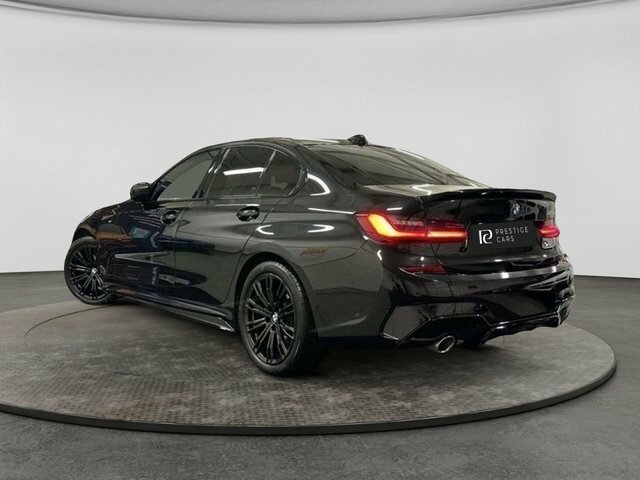 BMW 3 Series 318I M Sport Saloon YY71BLF Black #2