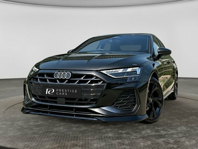 Audi A3 Tfsi 35 S Line Black #2
