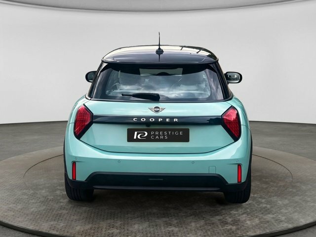 Mini Hatch Classic Hatchback Green #6