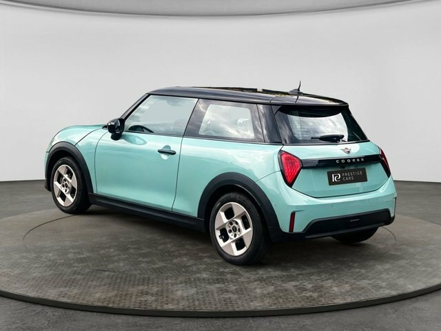 Mini Hatch Classic Hatchback Green #4