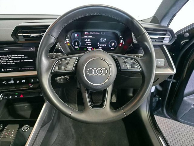 Audi A3 Tfsie 40 Sport Sportback Black #6