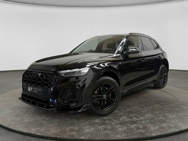 Audi Q5 Tdi 40 S Line Black #3