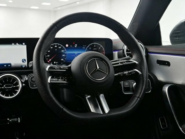 Mercedes-Benz CLA Class Cla180h Mhev Amg Line Black #5