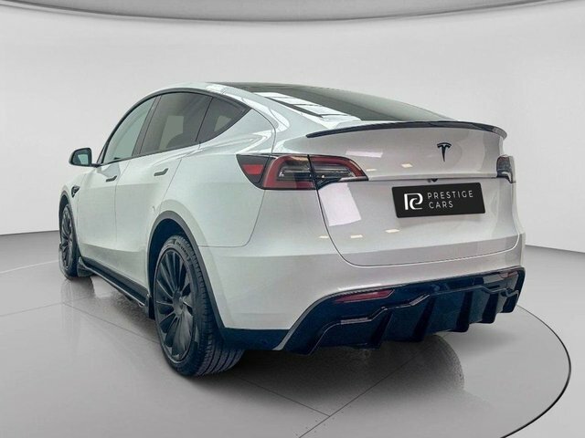 Tesla Model Y Motor Long Range Suv White #4