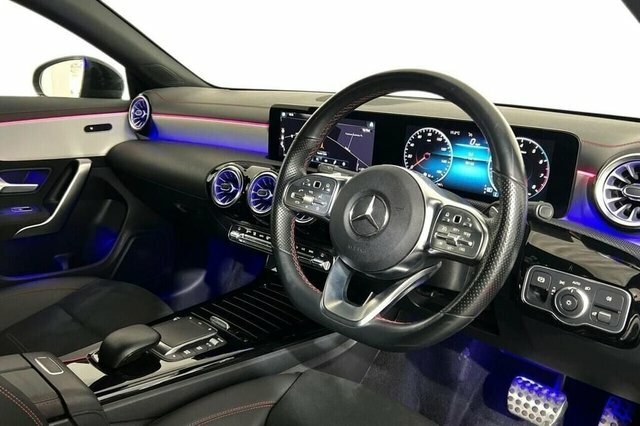 Mercedes-Benz CLA Class 200 Sport Executive Edition Tip Black #5