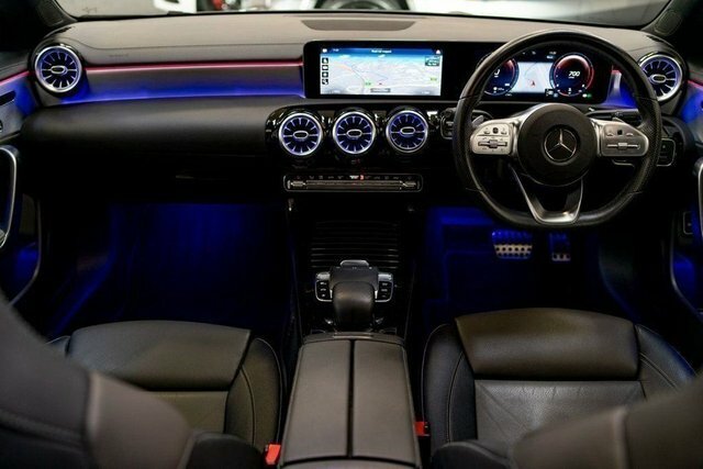 Mercedes-Benz CLA Class Cla180 Amg Line Premium White #5