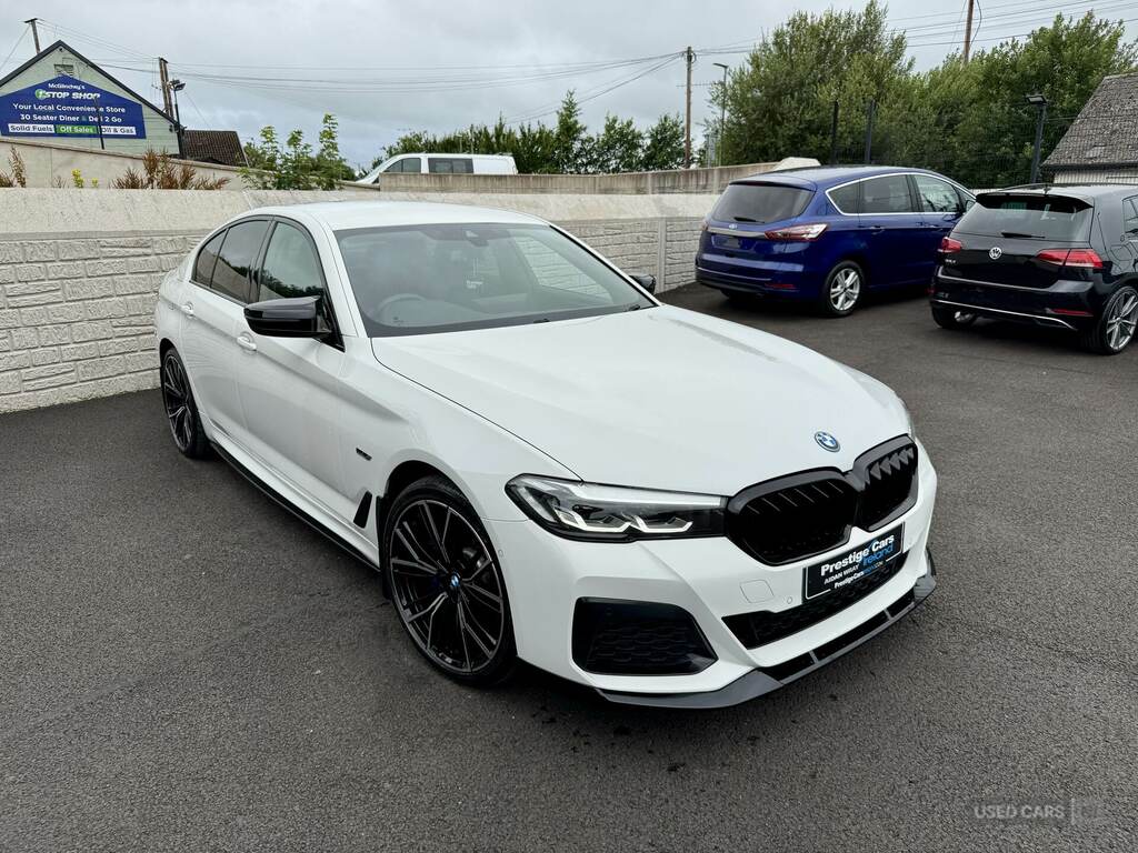BMW 5 Series 530E M Sport White #5