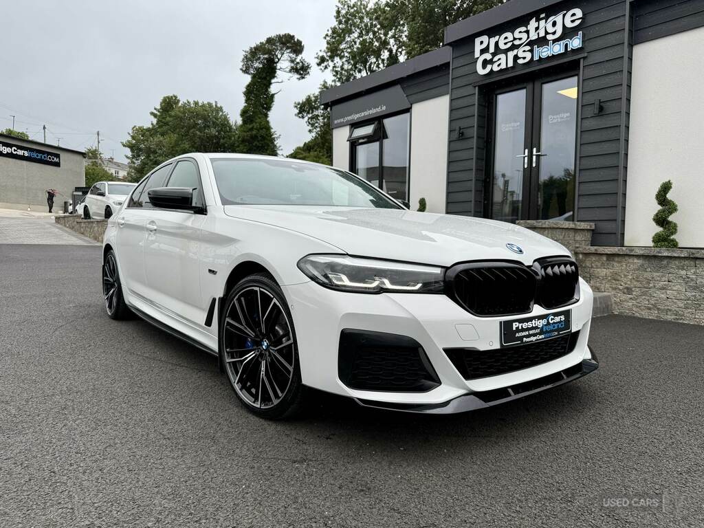 BMW 5 Series 530E M Sport White #3