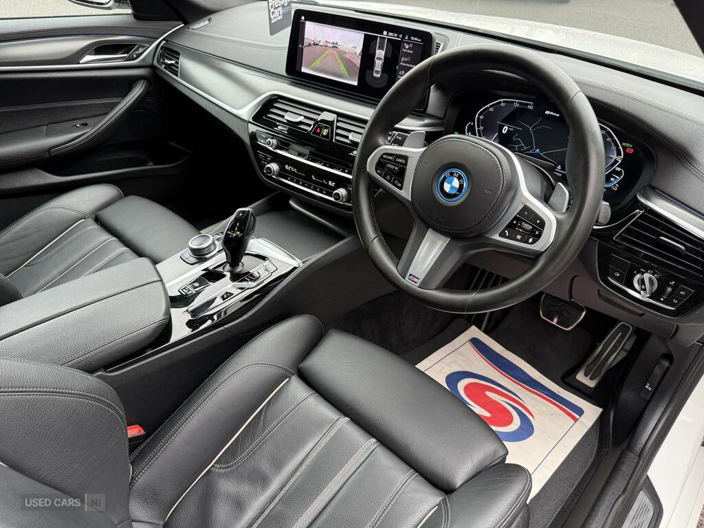 BMW 5 Series M Sport #12