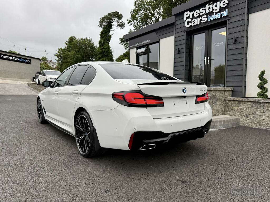 BMW 5 Series M Sport #8