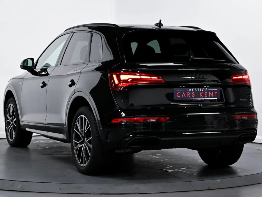 Audi Q5 2.0 Tfsi 45 Edition 1 Suv S Tronic Quat RA21OOJ Black #3