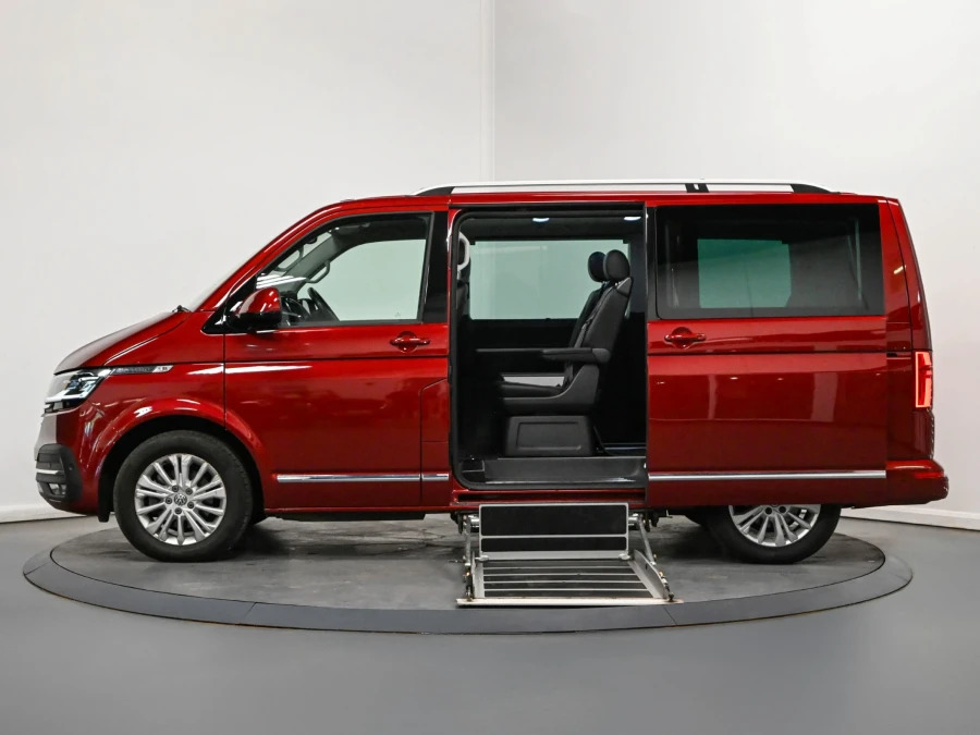 Volkswagen Caravelle 2.0 Tdi Executive Mpv Dsg Euro 6 Ss Red #4