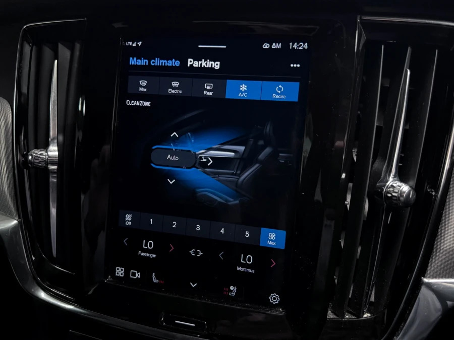 Volvo S90 Recharge Inscription, T8 Awd Plug-in Hybrid Blue #37