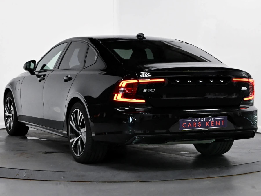 Volvo S90 R-design T8 Awd 390 Hp Black #3