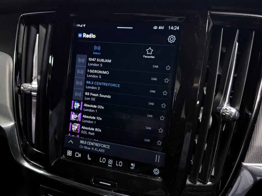 Volvo S90 Recharge Inscription, T8 Awd Plug-in Hybrid Blue #33