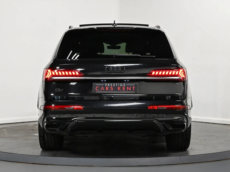 Audi Q7 3.0 Tdi V6 50 Black Edition Suv Tiptron Black #21