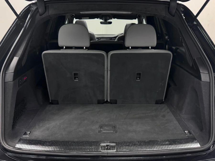 Audi Q7 3.0 Tdi V6 50 Black Edition Suv Tiptron Black #28