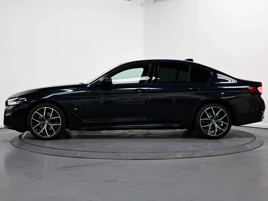 BMW 5 Series 520D Xdrive M Sport Saloon MA22COJ Black #4