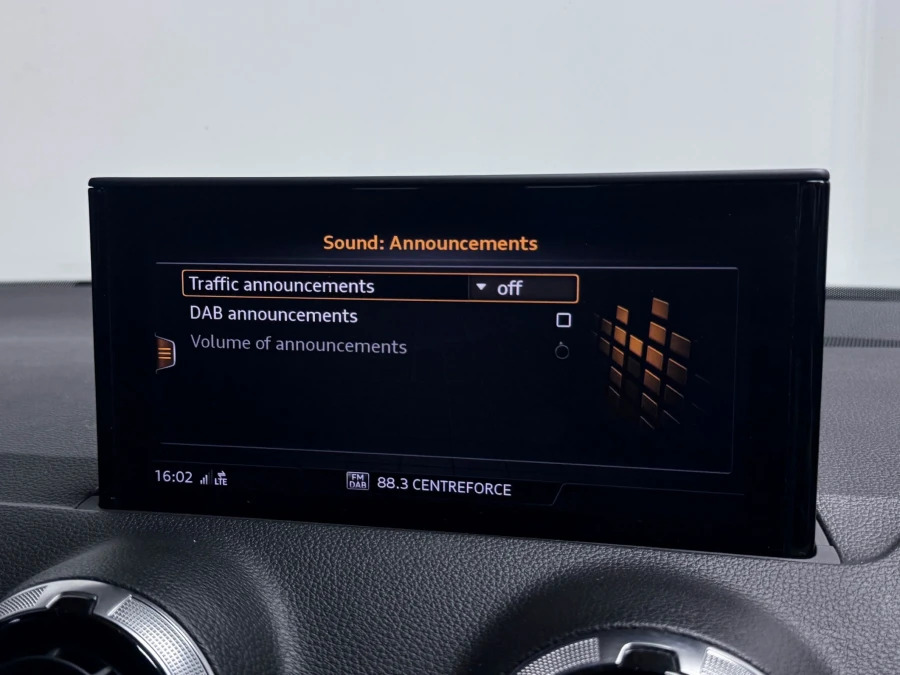 Audi SQ2 Vorsprung Tfsi 300 Ps S Tronic Grey #37