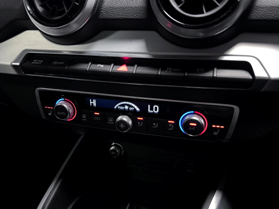 Audi SQ2 Vorsprung Tfsi 300 Ps S Tronic Grey #29