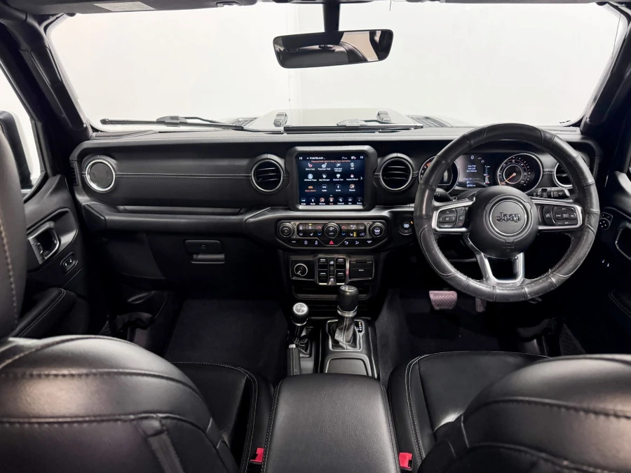 Jeep Wrangler Overland 2.2 Multijet II 200Hp 4X4 Black #3