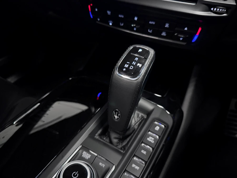 Maserati Levante 2.0 Mhev Gt 4Wd Grey #35