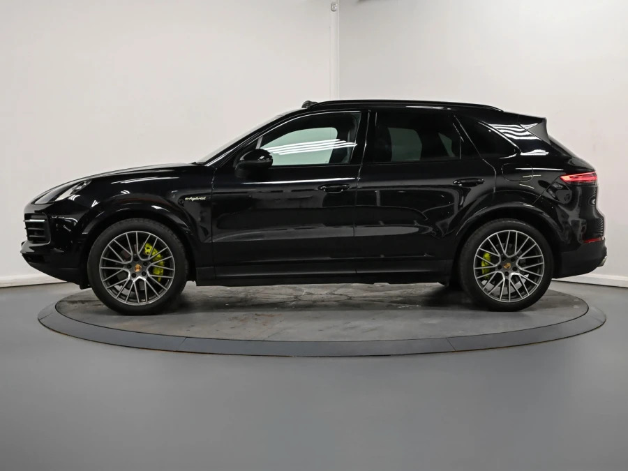 Porsche Cayenne 3.0 V6 E-hybrid 17.9Kwh Suv Plug-in Hyb Black #4