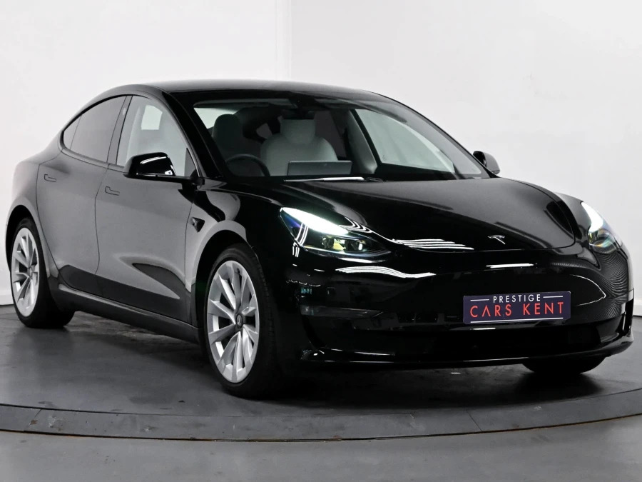 Tesla Model 3 Dual Motor Long Range Saloon 4 BT71GFO Black