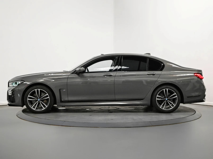 BMW 7 Series 740D Xdrive M Sport Saloon Grey #4