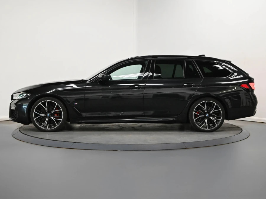 BMW 5 Series 520I M Sport Touring LV72FTE Black #4