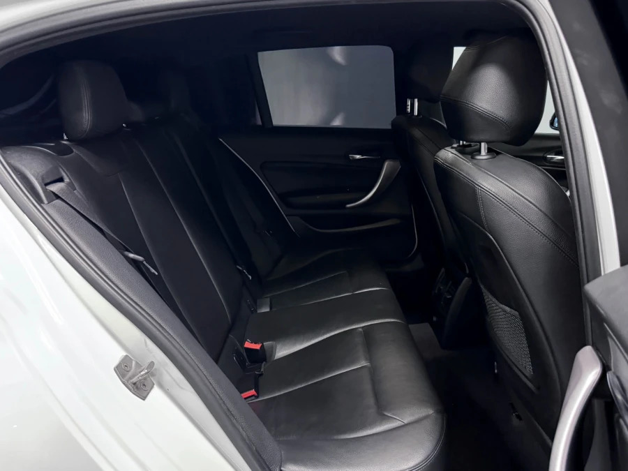 BMW 1 Series 125D M Sport 5-Door YK18OOU White #6